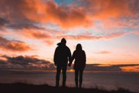 Bersama Pasangan nikmati senja 